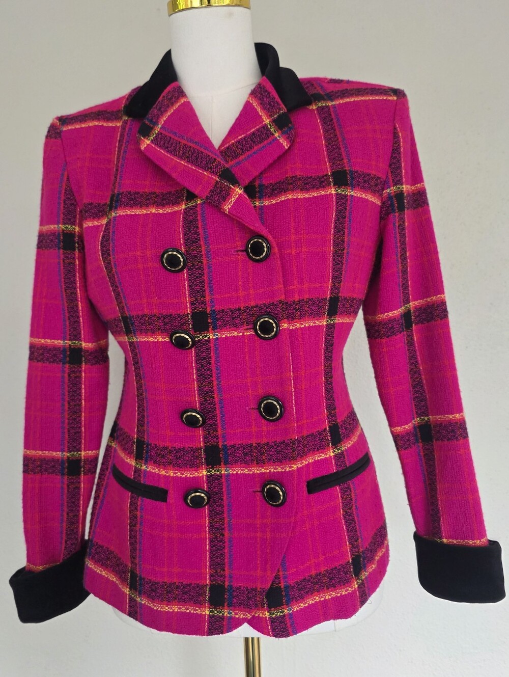 Vintage 90s Dani Max Fuchsia  Bold Check Plaid Wool Blend Velvet Cuff Blazer 6
